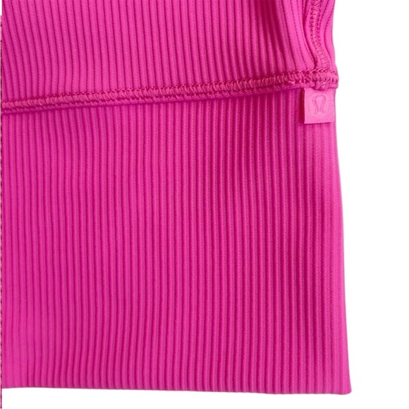 NWT Lululemon Power Pivot Tank Sonic
Pink Size 0 Retail $58.00 - Picture 5 of 10